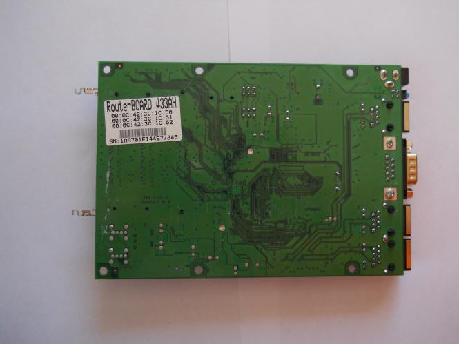 MikroTik RouterBOARD RB433AH (bazar) 